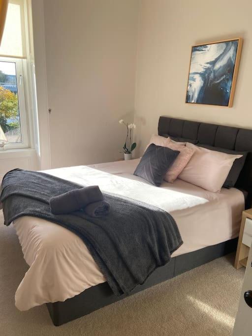 Beautiful Traditional Flat In The Center Of Largs. 외부 사진